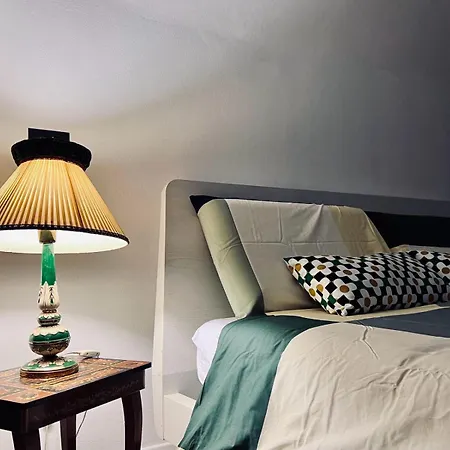 Questa Casa Non E Un LʼAquila